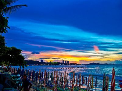 【泰獅酷夏】黃金海岸人魚灣海灘俱樂部泰歡喜5+1日(含稅金)